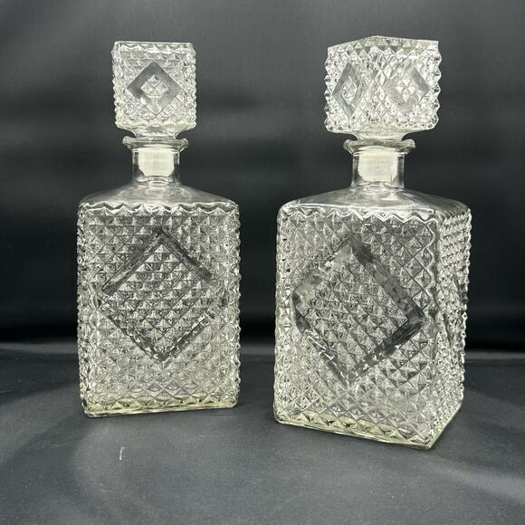 Vintage 1960 Art Deco Diamond Accented Glass Decanters Set of 2 Barware - Picture 3 of 10